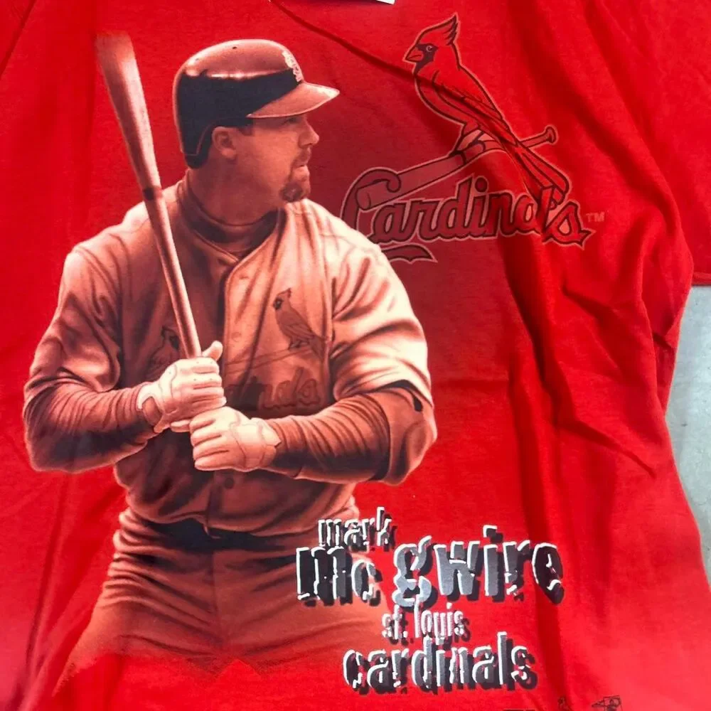 NWT Y2K MLB Mark McGwire St. Louis Cardinals red cotton t-shirt